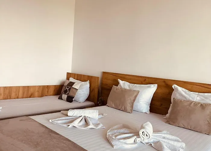 アパート & Studiouri Calypso エフォリエ・ノルド