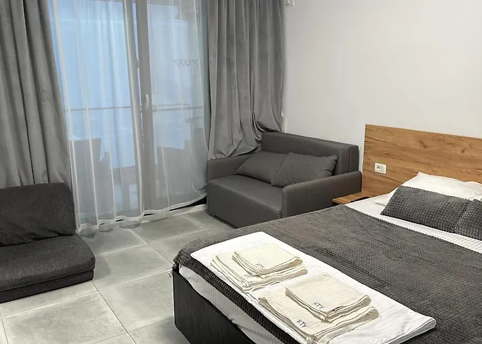 & Studiouri Calypso アパート エフォリエ・ノルド