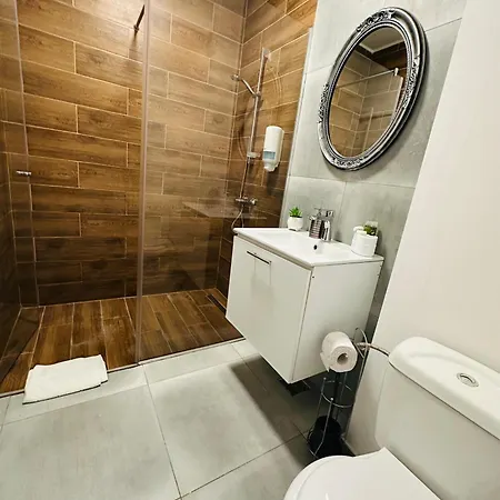 Apartamente&studiouri Calypso * Eforie Nord