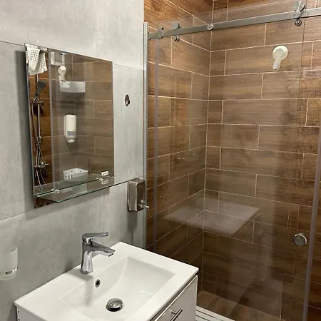 Apartamente&studiouri Calypso * Eforie Nord