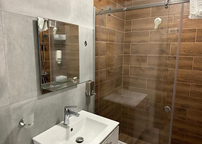 & Studiouri Calypso * 艾福雷诺德